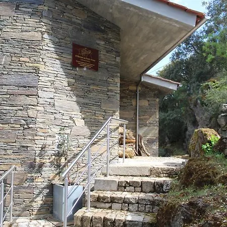 Moinho Da Ponte Velha Country house