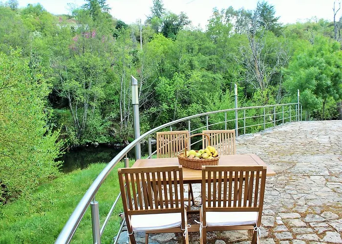 Venkovský dům Moinho Da Ponte Velha *