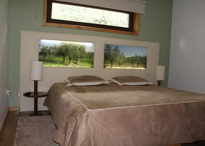 Moinho Da Ponte Velha 컨트리하우스 *